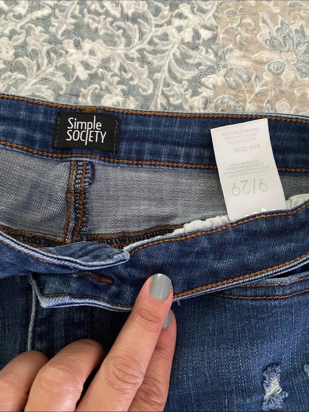 Women’s Skinny Distressed Dark Blue Jeans